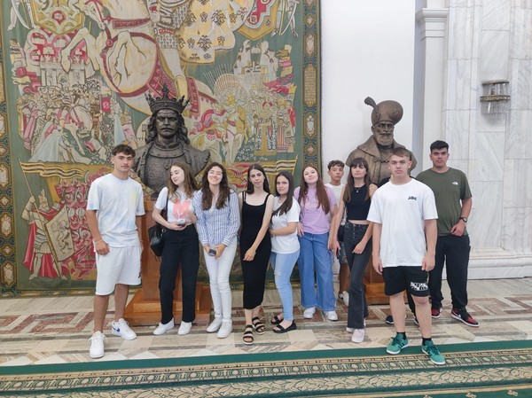Vizită educativă la Palatul Parlamentului 🇷🇴🏛️