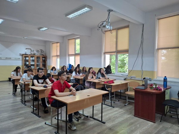 🏦Să vorbim despre bani și bănci
