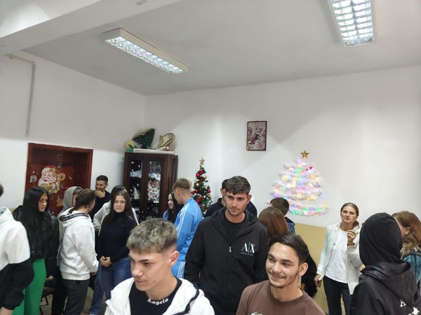 Dezvoltarea Proiectelor și Implementarea Schimbării