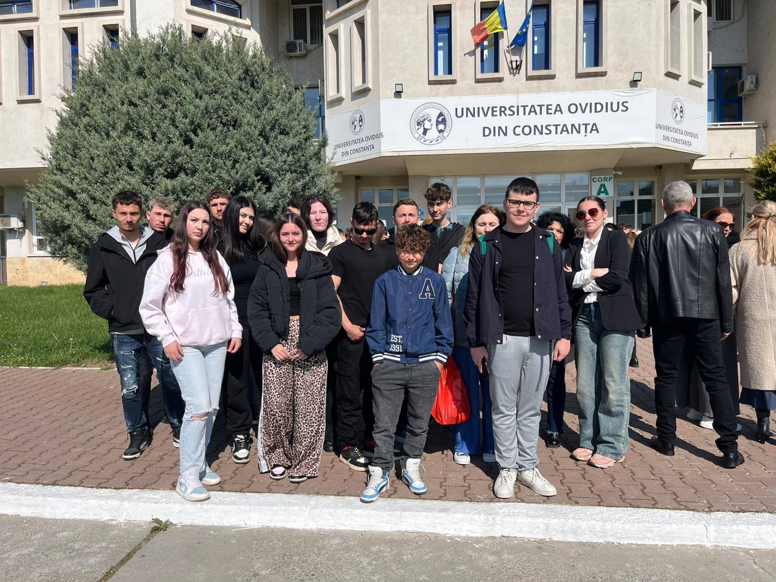 Liceul Tehnologic Băneasa a participat la cea de-a II-a ediție a târgului EduCAMPUS 2026, un eveniment dedicat orientării școlare și profesionale a elevilor.